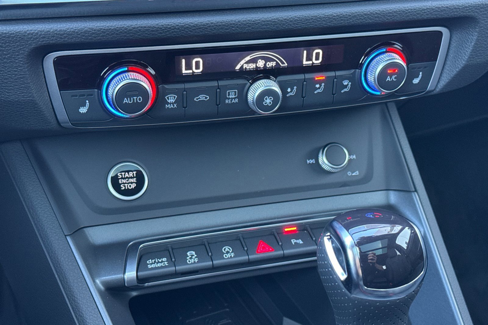 New 2025 Audi Q3 2.0T Premium Plus image 17