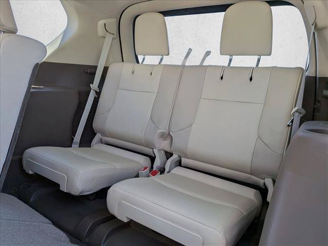 Used 2018 Lexus GX 460 Premium w/ Premium Package AWD/4WD image 19