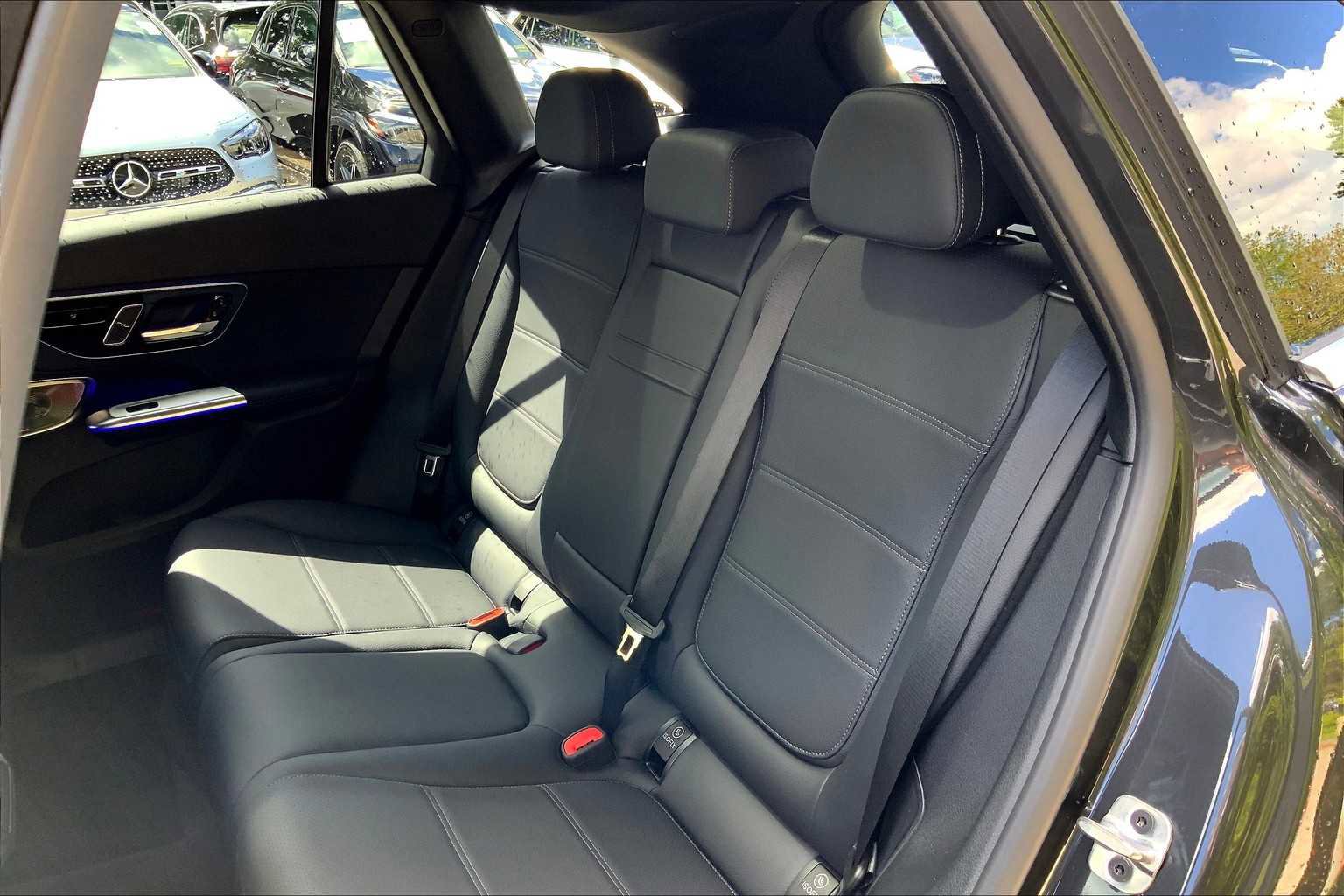 Certified 2026 Mercedes-Benz GLC 300 4MATIC image 13