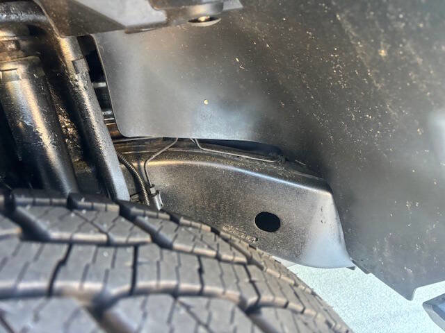 Used 2010 Jeep Wrangler Unlimited Sport AWD/4WD image 14