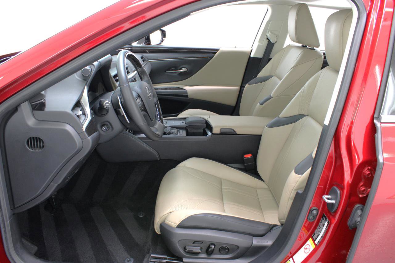 Used 2019 Lexus ES 350 w/ Accessory Package 2 image 33