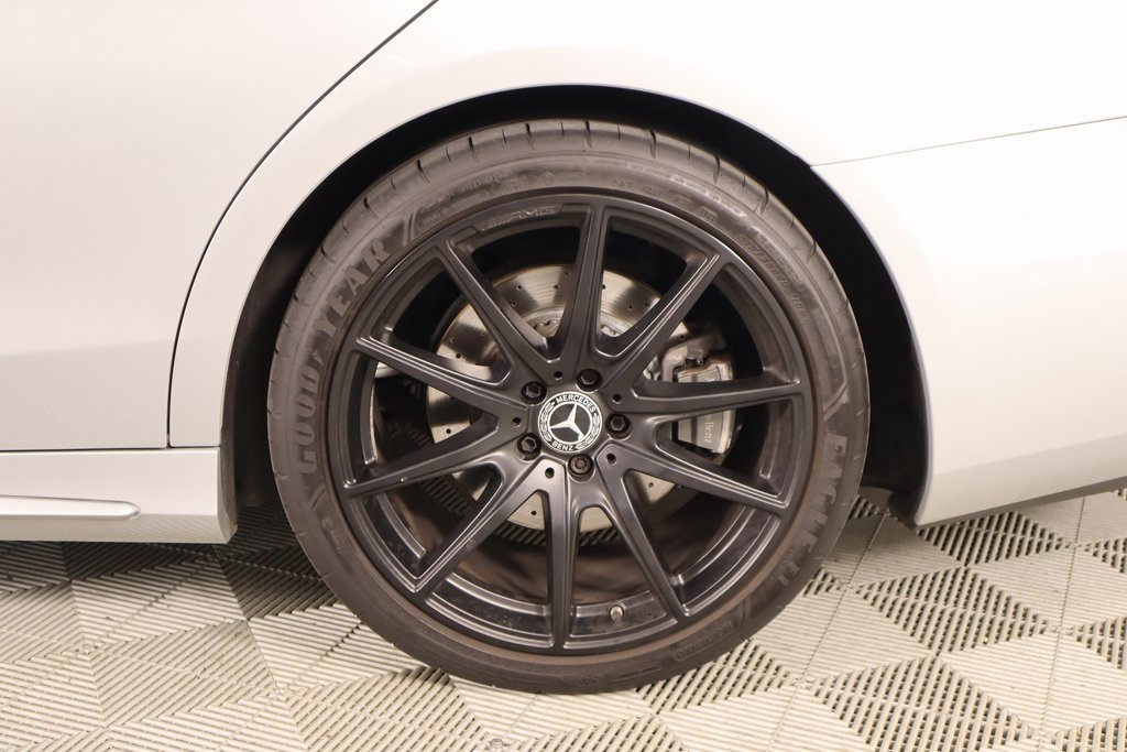 Used 2019 Mercedes-Benz S 560 Sedan image 19
