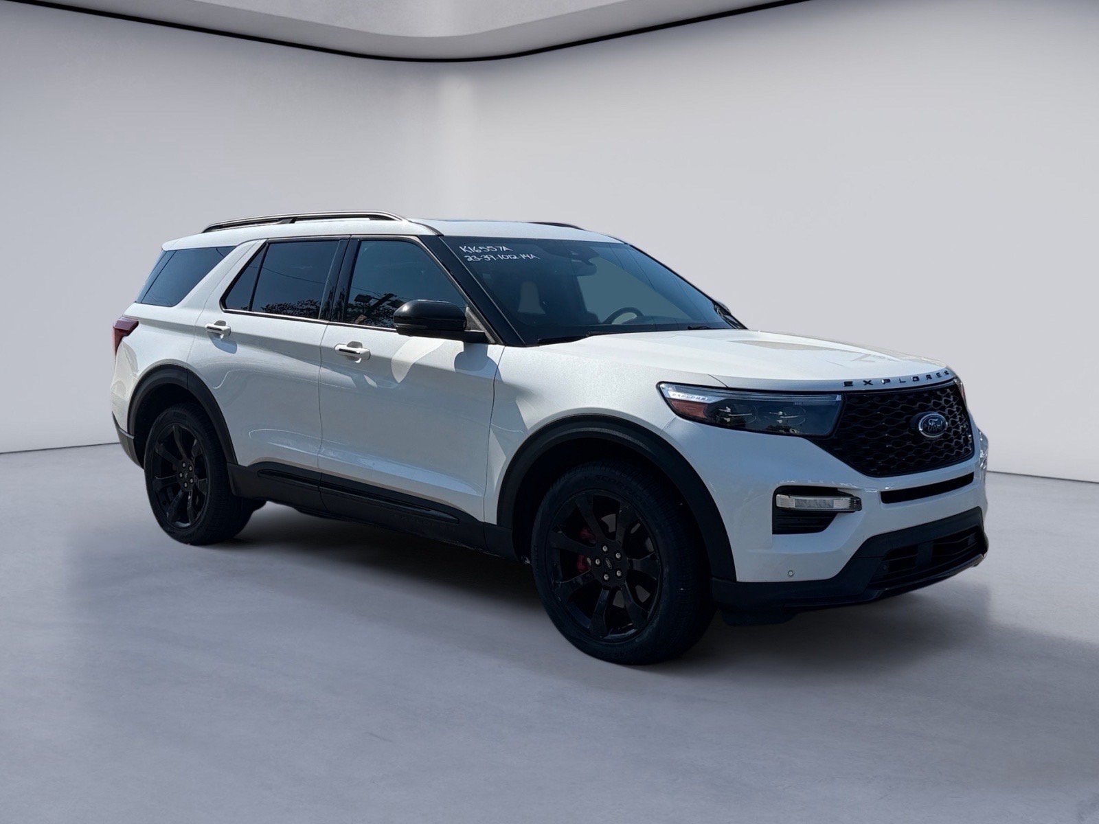 Used 2023 Ford Explorer ST w/ Equipment Group 401A AWD/4WD image 7