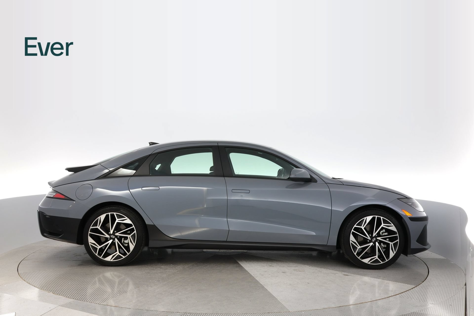 Used 2024 Hyundai Ioniq 6 SEL RWD image 13