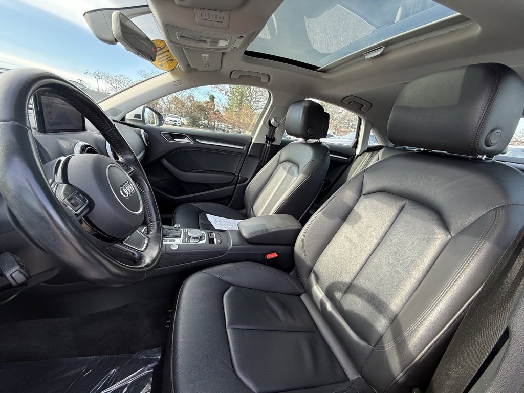 Used 2016 Audi A3 1.8T Premium Plus w/ Technology Package image 4