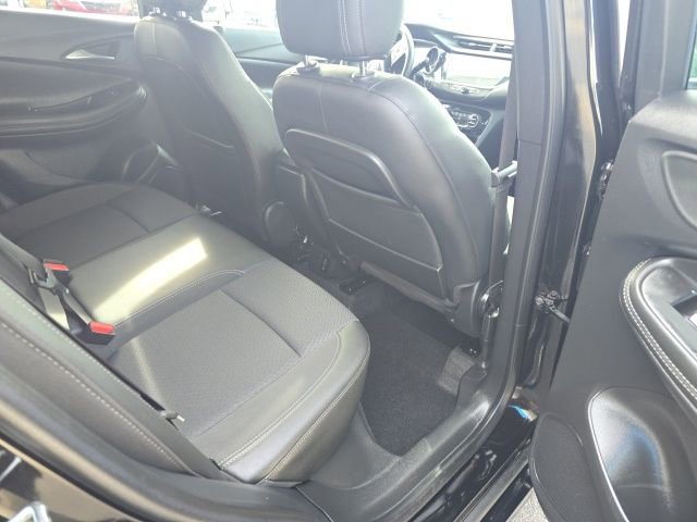 Used 2023 Buick Encore GX Select w/ Sport Touring Package image 40
