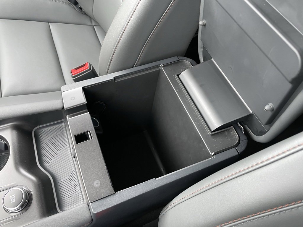 New 2026 Ford Explorer Active image 52