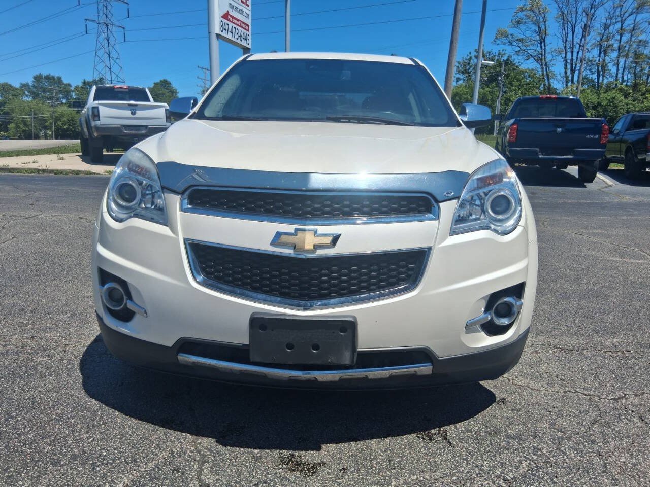 Used 2015 Chevrolet Equinox LTZ AWD/4WD image 2