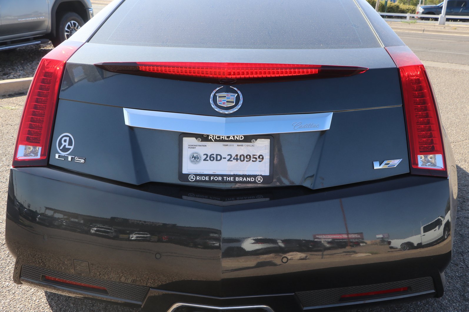Used 2015 Cadillac CTS V RWD image 6