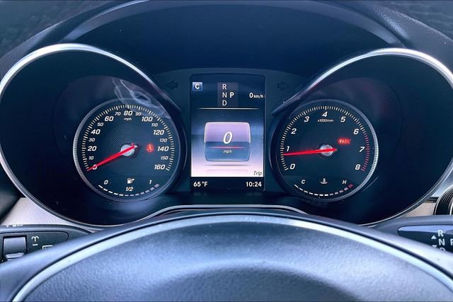 Used 2018 Mercedes-Benz GLC 300 4MATIC image 16