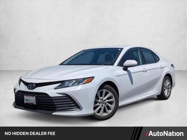 Used 2023 Toyota Camry LE FWD image 1