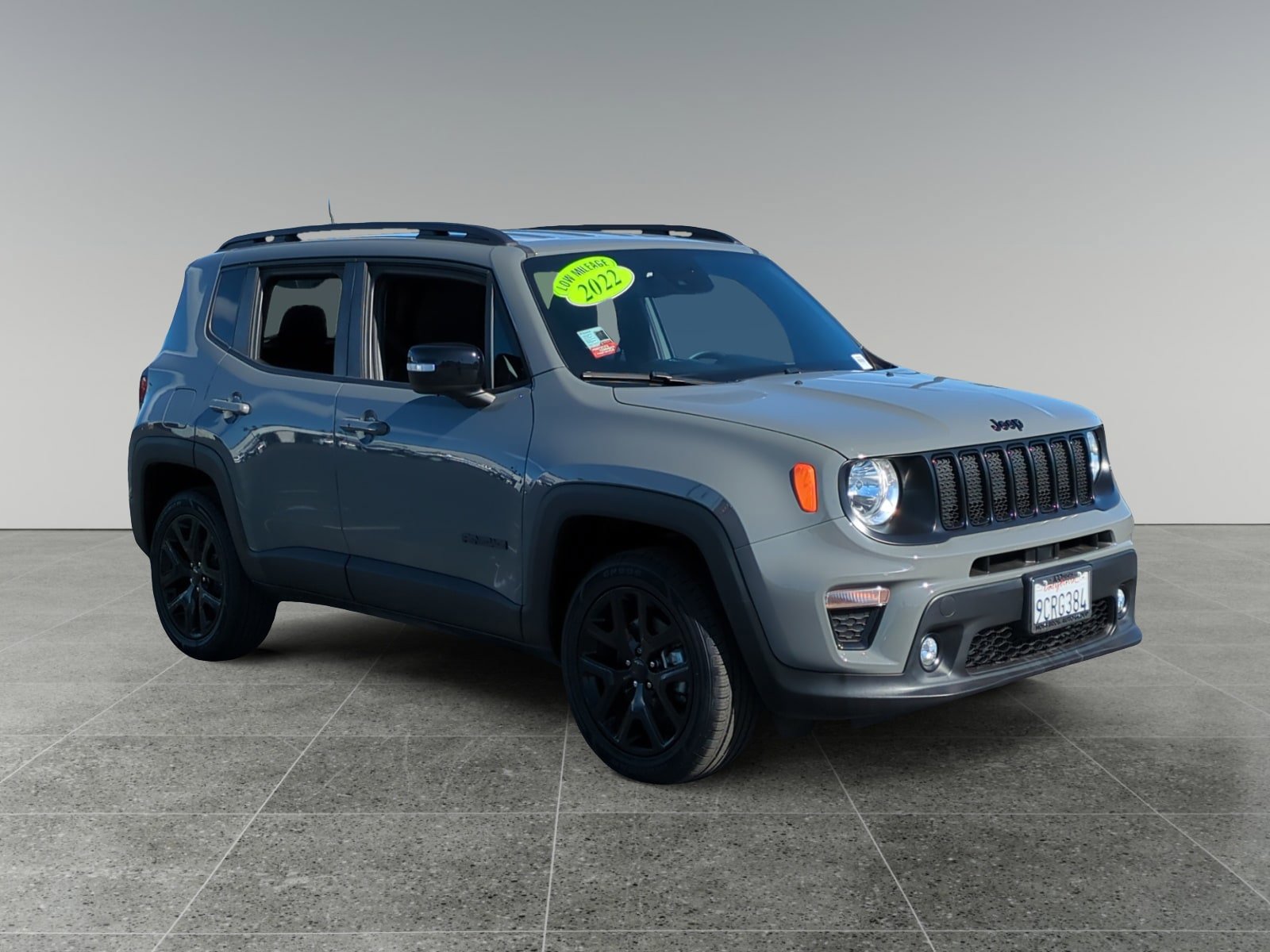 Used 2022 Jeep Renegade Altitude w/ Convenience Group AWD/4WD image 7