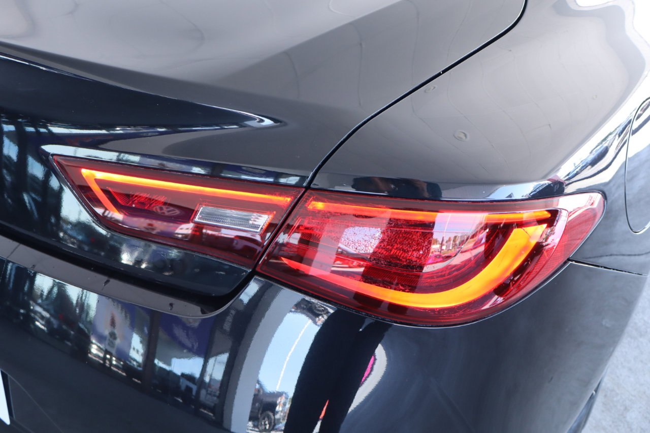 Used 2017 INFINITI Q60 3.0t w/ Premium Plus Package 3.0T image 47