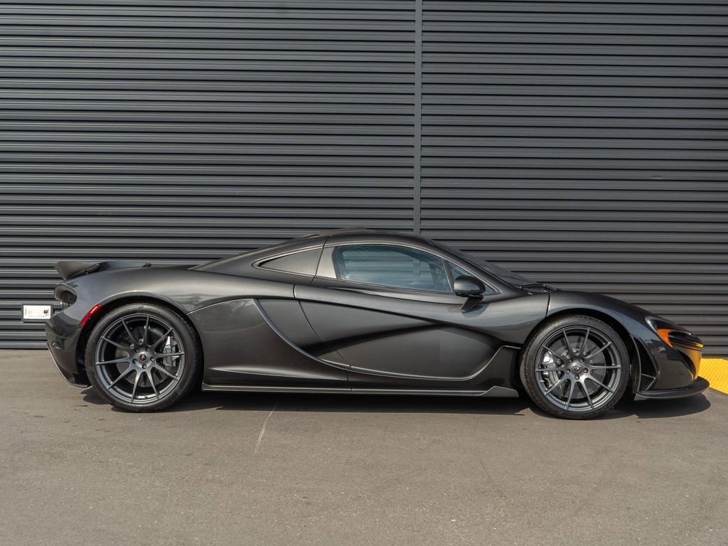 Used 2015 McLaren P1 image 9