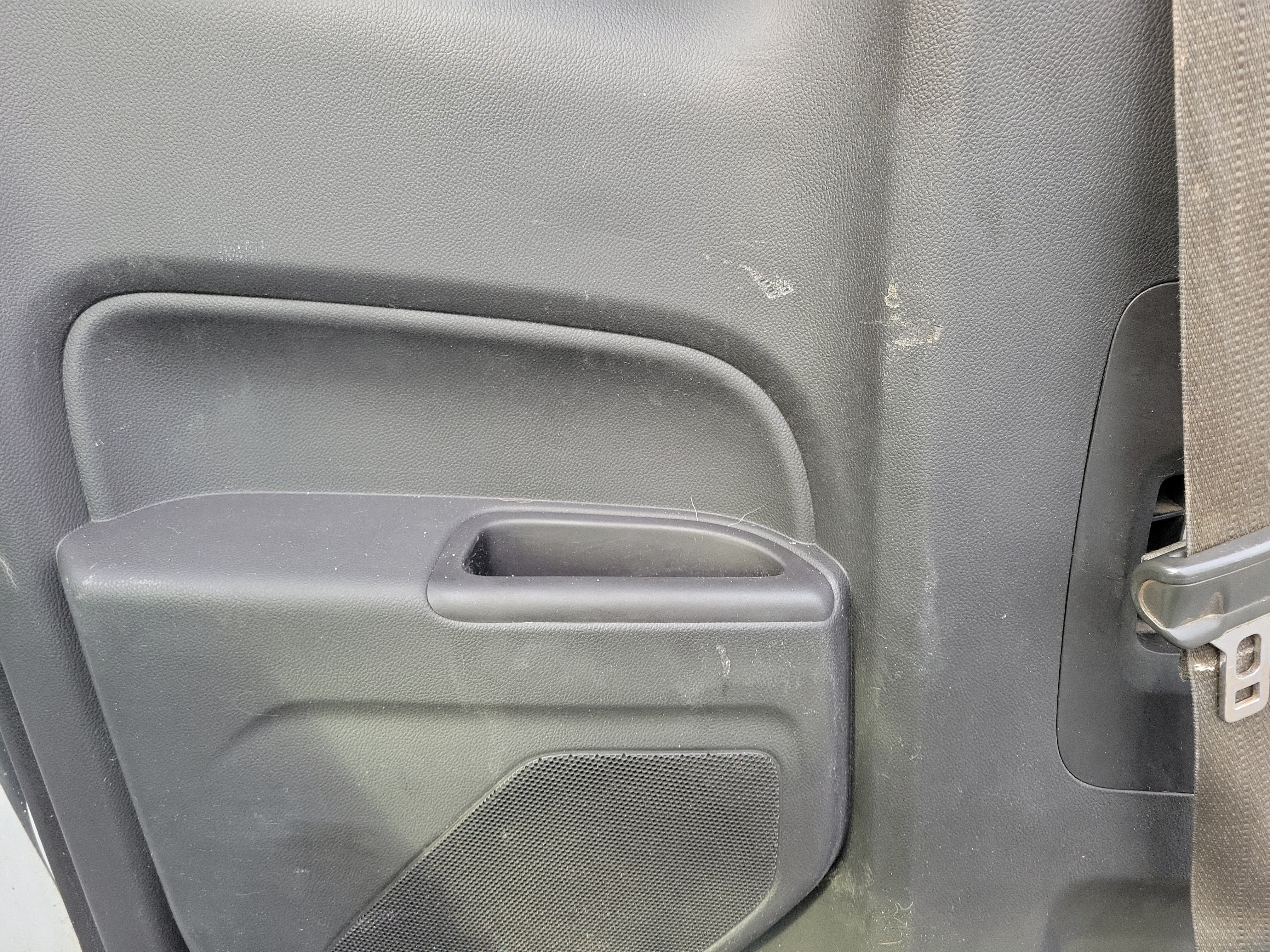 Used 2016 Chevrolet Colorado W/T RWD image 12