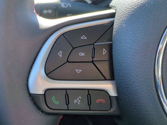 Used 2023 Jeep Renegade Trailhawk AWD/4WD image 16