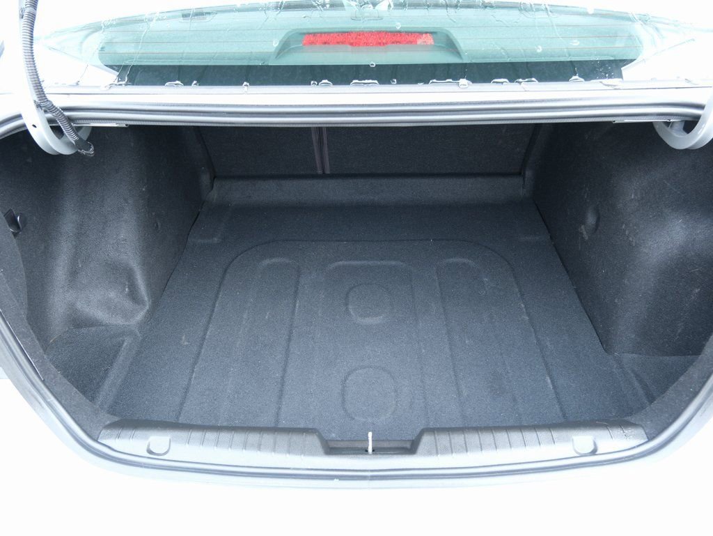 Used 2016 Chevrolet Cruze LT w/ Technology Package image 33