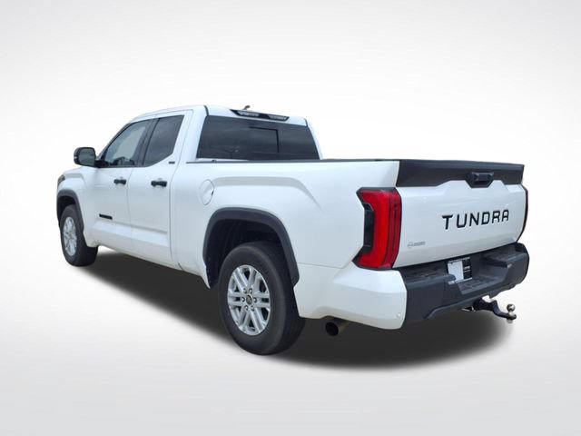 Used 2022 Toyota Tundra SR5 w/ SR5 Convenience Package RWD image 16