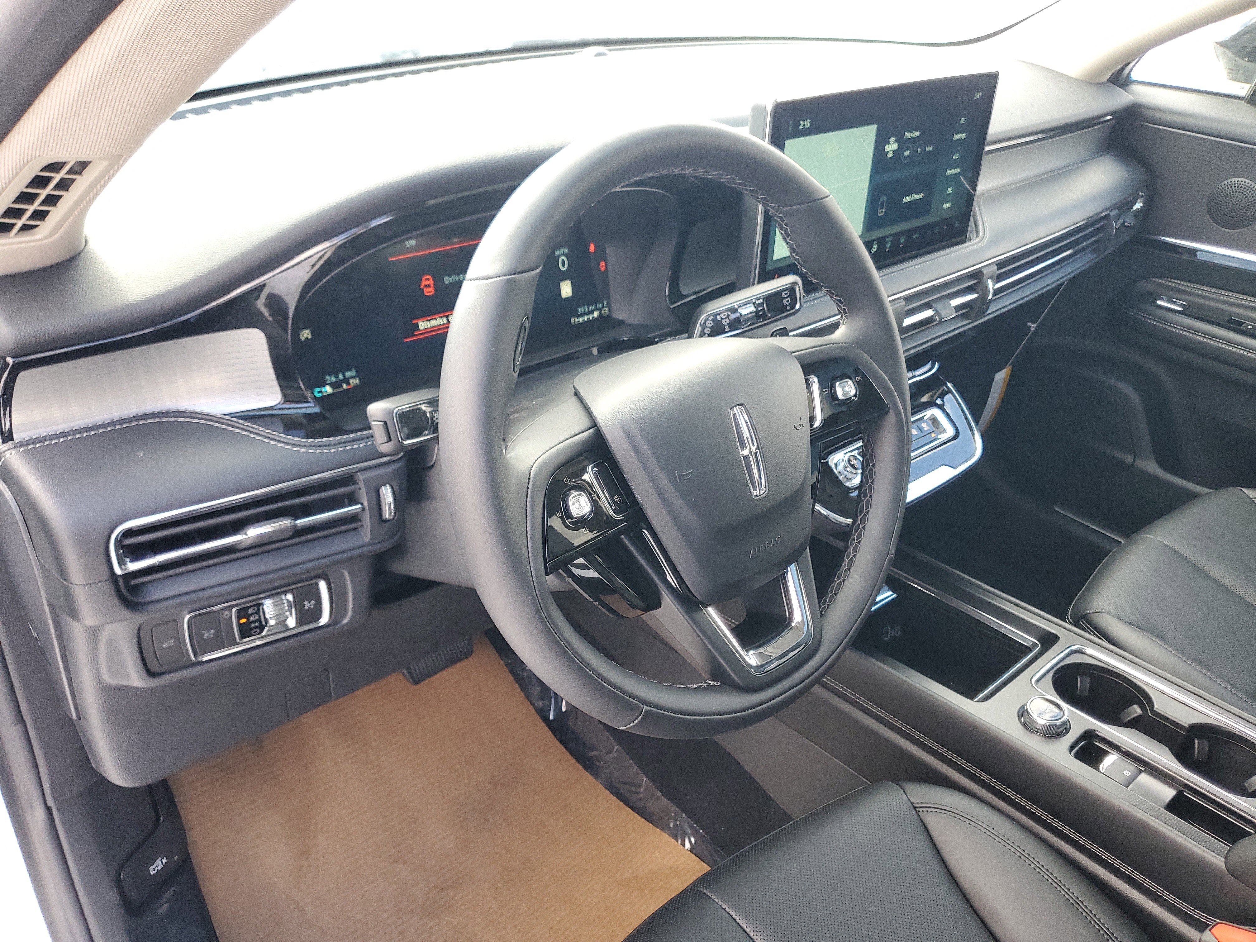 New 2026 Lincoln Corsair Premiere image 13