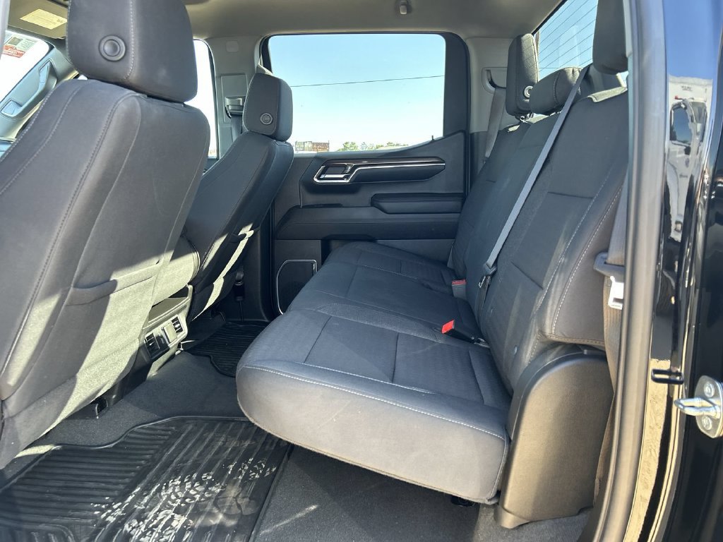 Certified 2026 Chevrolet Silverado 1500 LT RWD image 23