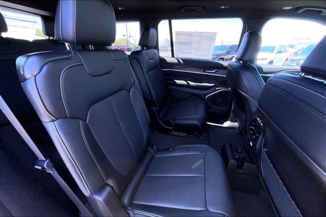 New 2026 Jeep Grand Cherokee L Limited AWD/4WD image 27