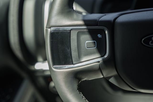 Used 2025 Ford Expedition Active image 43