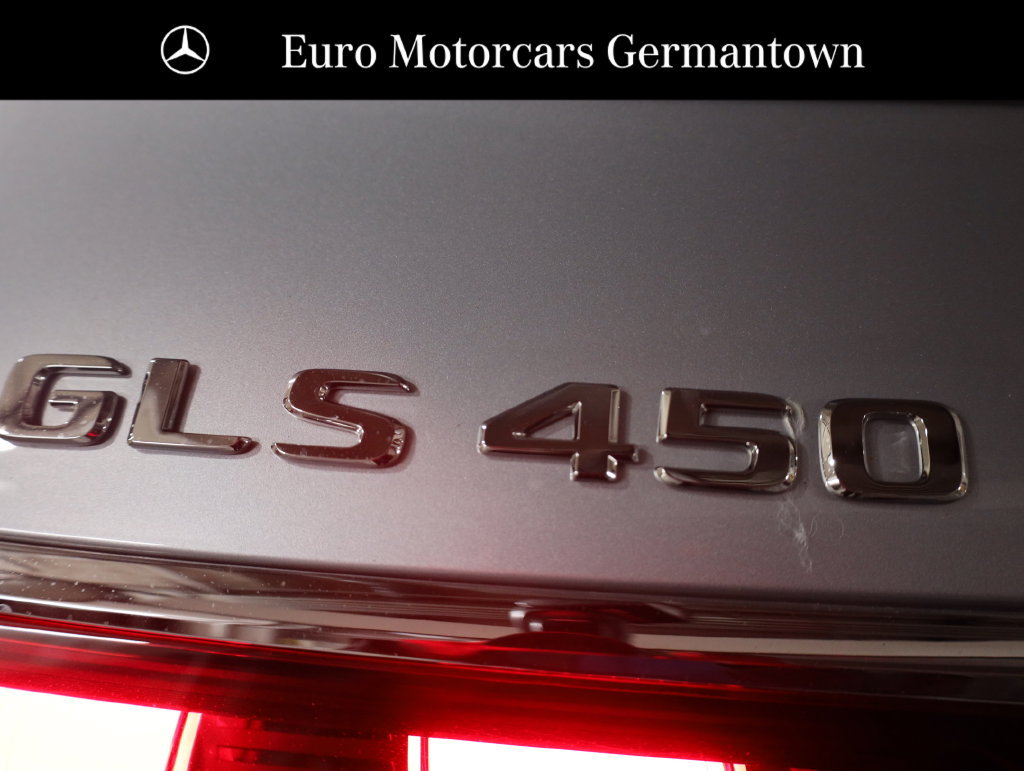 Used 2025 Mercedes-Benz GLS 450 4MATIC image 75