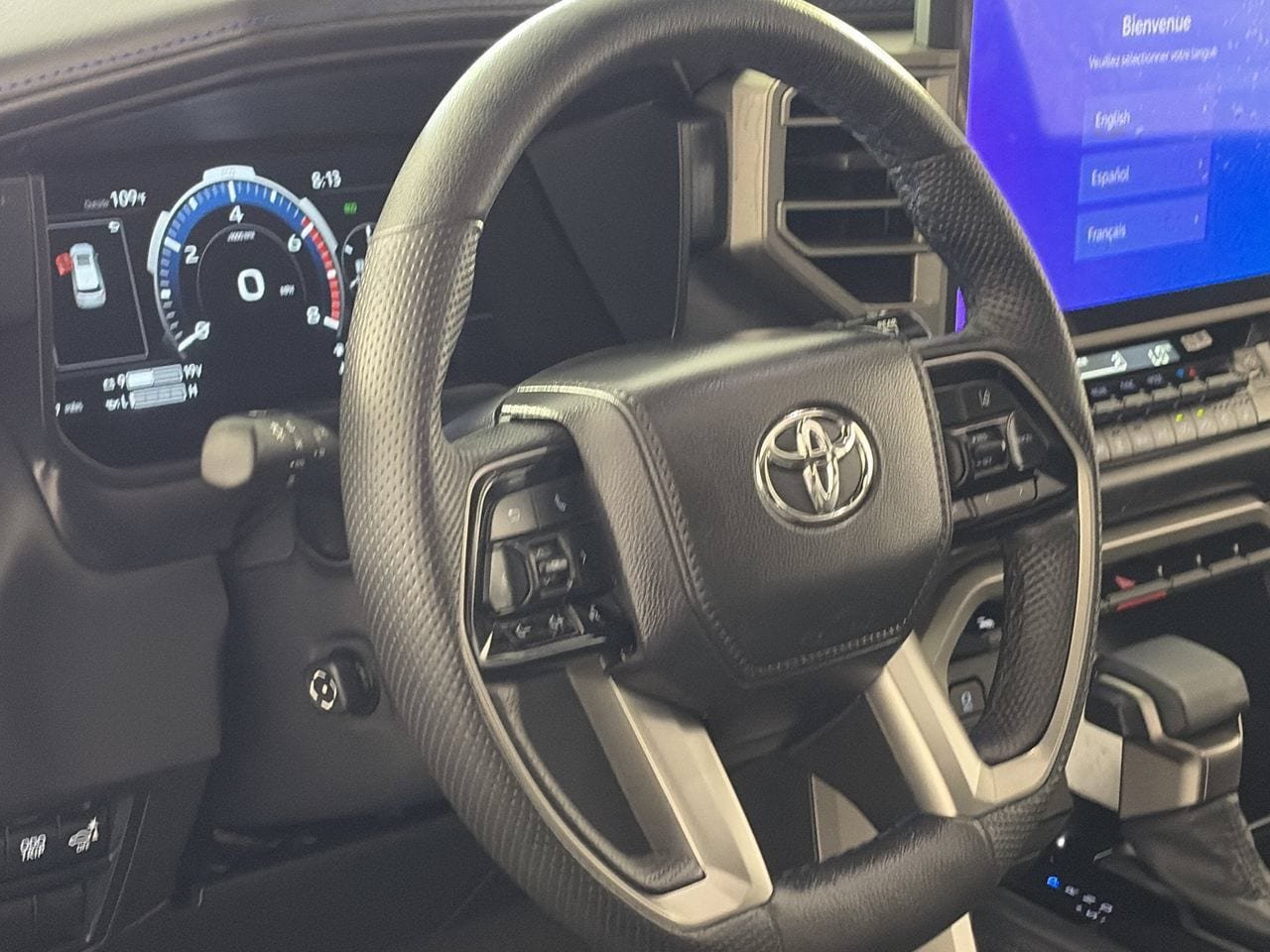 Used 2026 Toyota Sequoia Platinum AWD/4WD image 14
