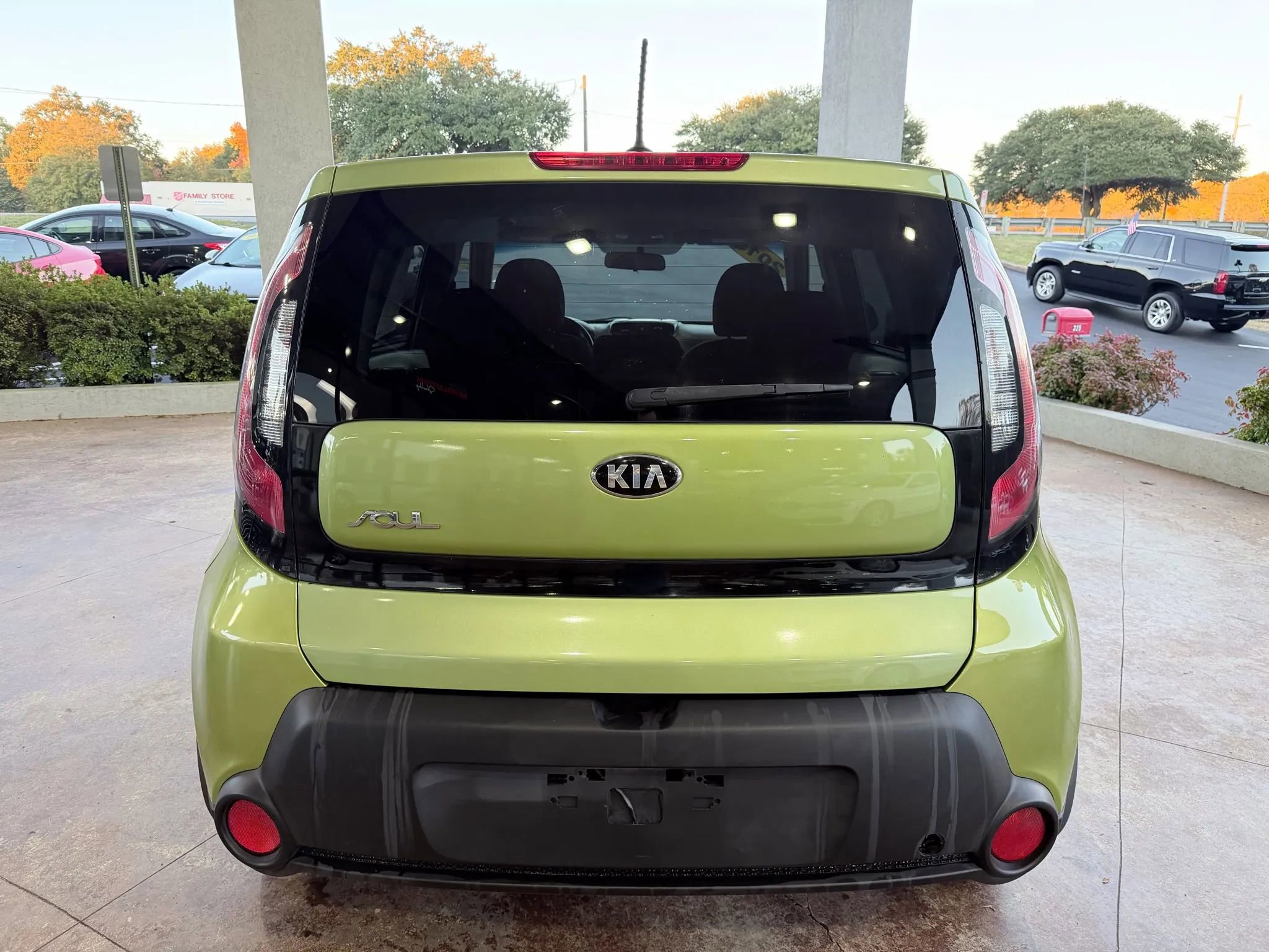 Used 2015 Kia Soul EV image 6