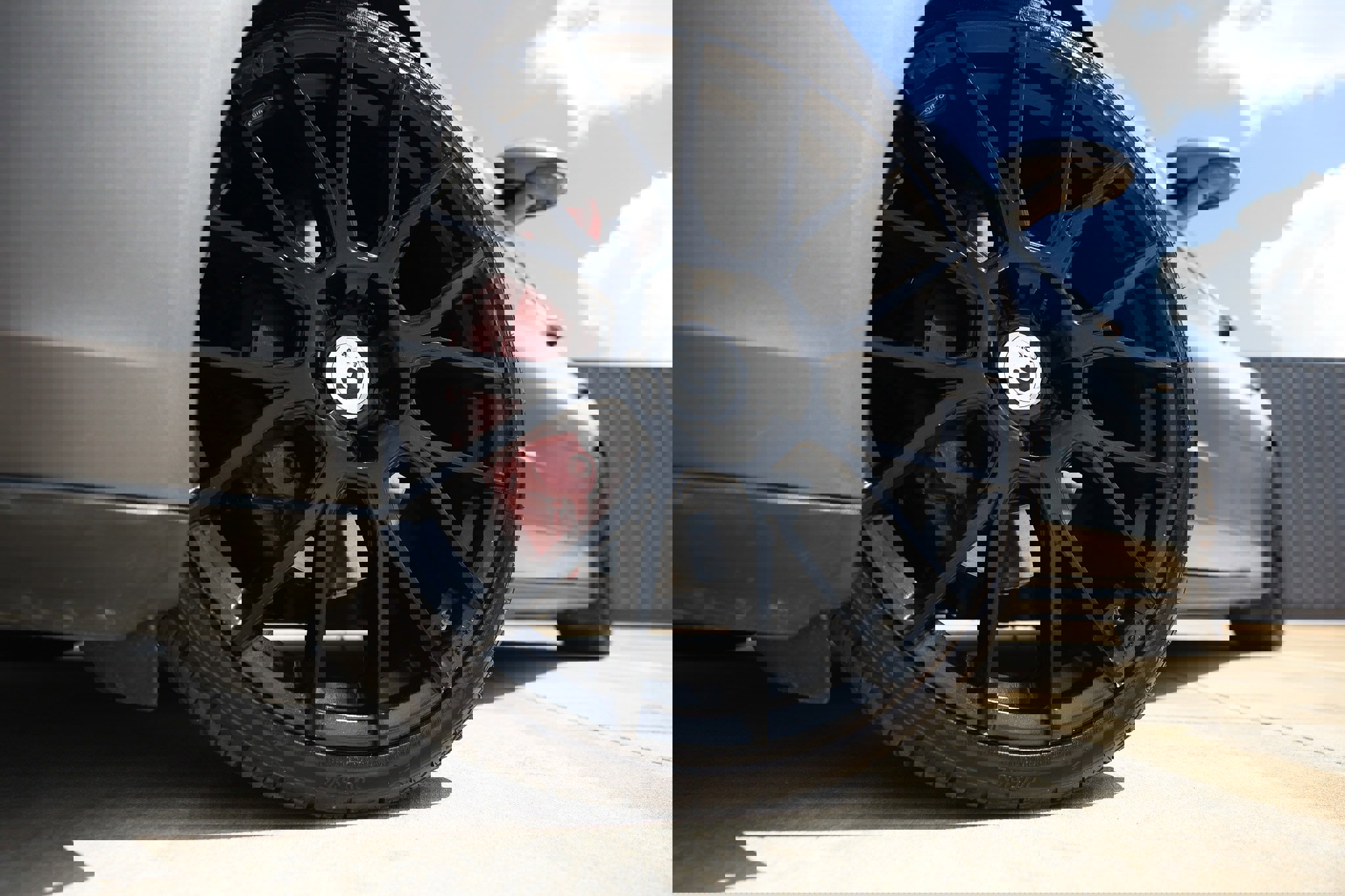 Used 2018 Porsche Panamera 4 AWD/4WD image 37