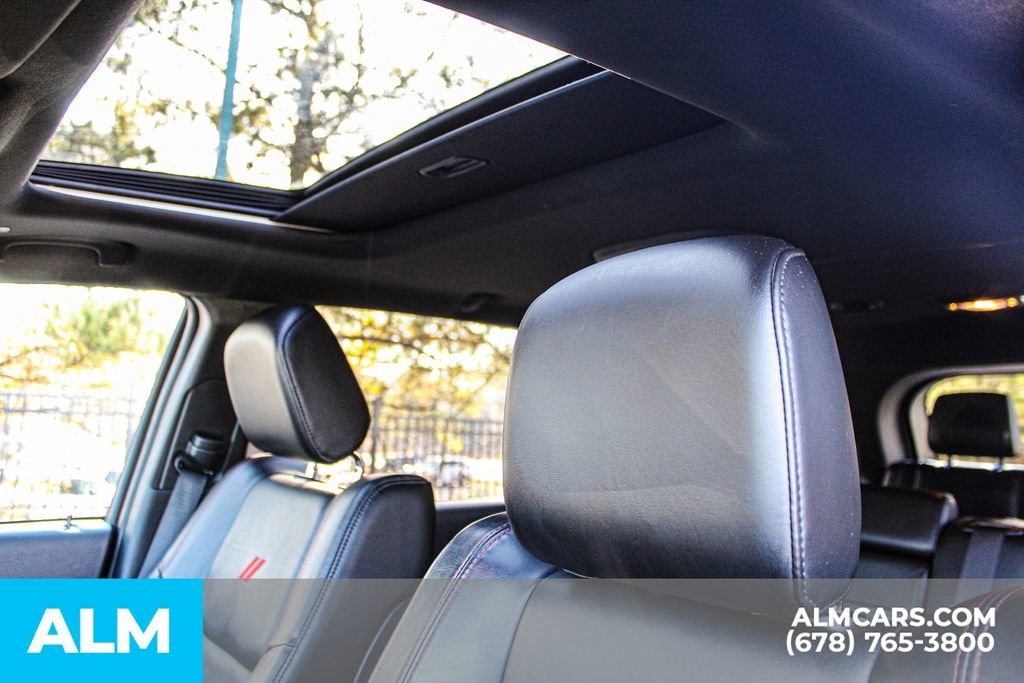 Used 2024 Dodge Durango GT image 24