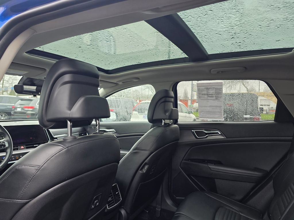 Used 2023 Kia Sportage SX FWD image 12