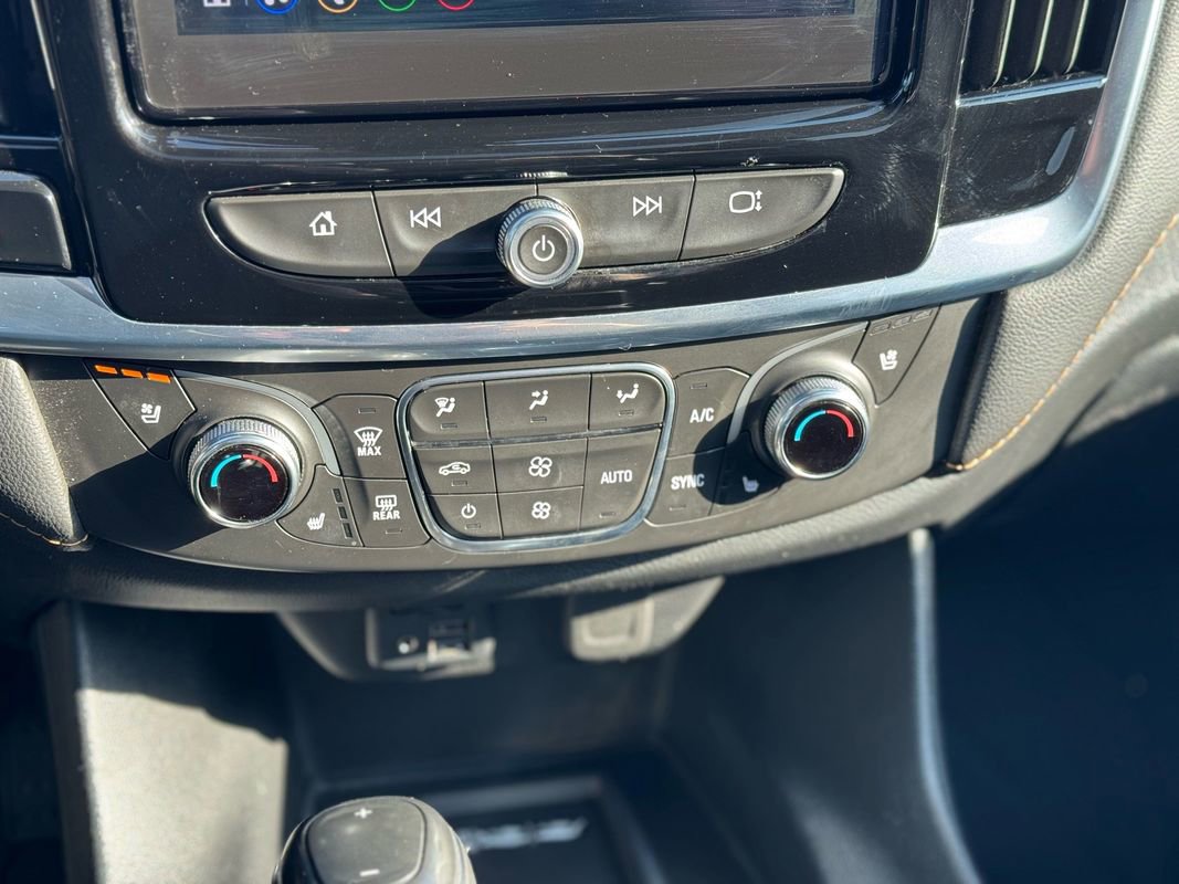 Used 2020 Chevrolet Traverse Premier w/ Redline Edition image 17