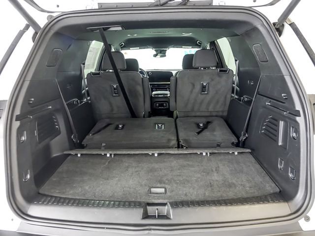 Used 2024 Chevrolet Traverse LT image 31