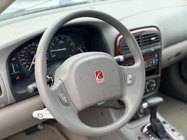 Used 2002 Saturn L-Series L200 image 6