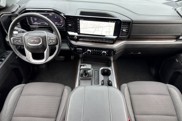 Used 2025 GMC Sierra 1500 Elevation w/ Preferred Package image 15