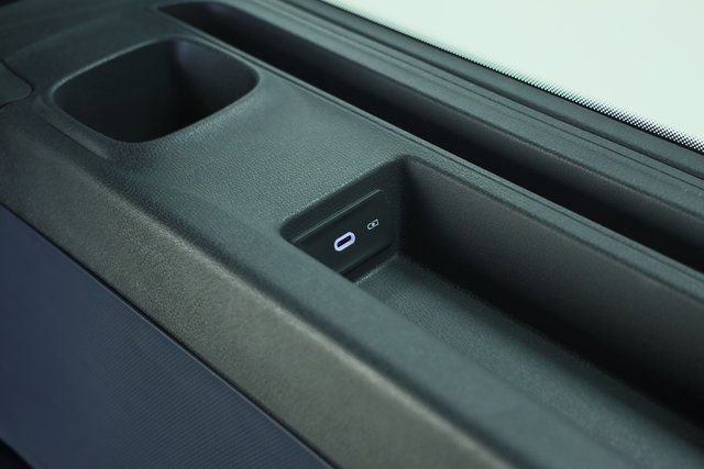 New 2025 Volkswagen ID. Buzz Pro S image 33