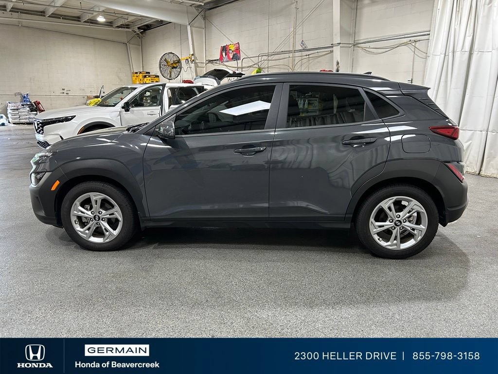 Used 2023 Hyundai Kona SEL w/ Convenience Package FWD image 5