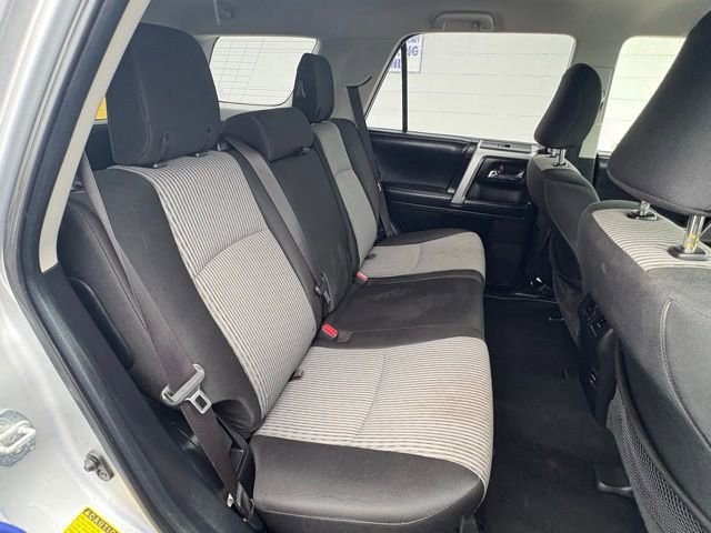 Used 2016 Toyota 4Runner SR5 image 25