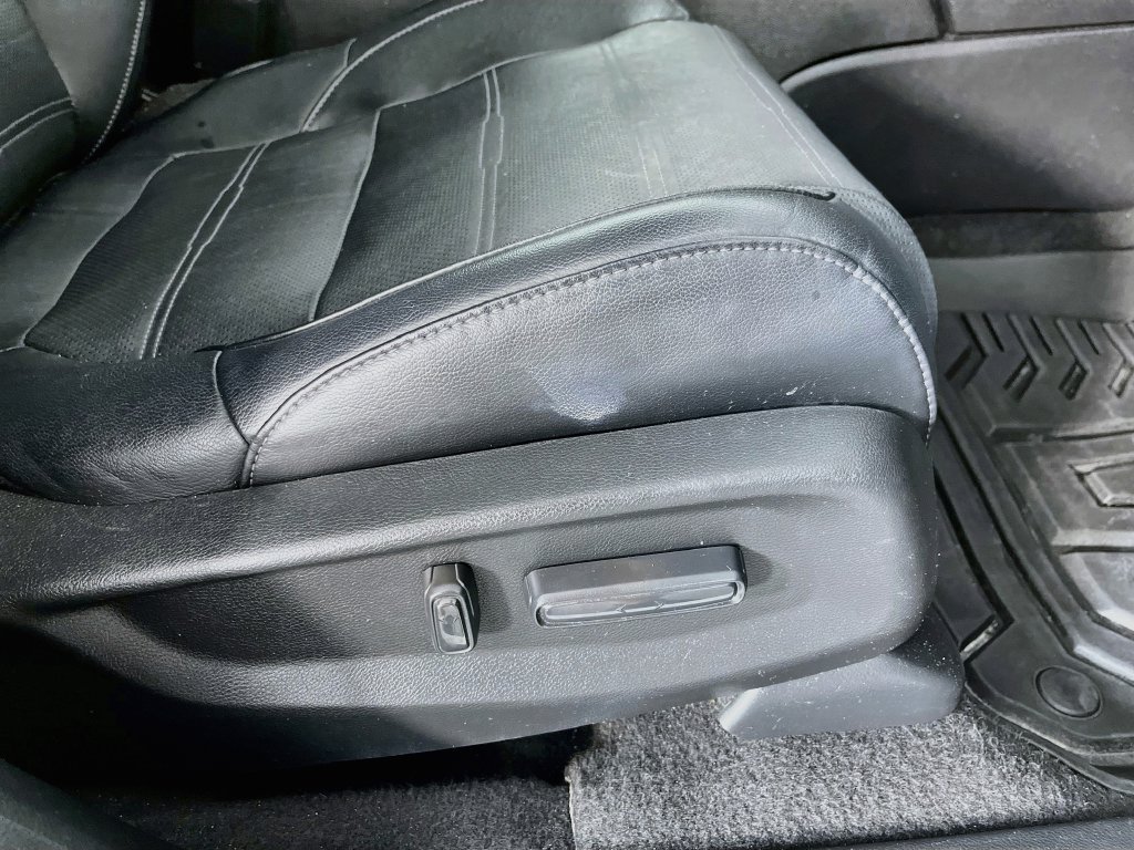 Used 2020 Honda CR-V EX-L image 29