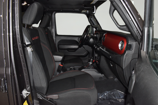 Used 2021 Jeep Wrangler Unlimited Rubicon w/ Uconnect 4C Nav & Sound Group AWD/4WD image 14