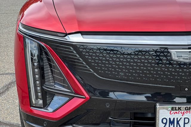 Used 2024 Cadillac Lyriq Sport RWD image 46