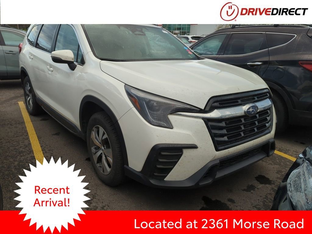 Used 2023 Subaru Ascent Premium w/ Convenience Package image 1