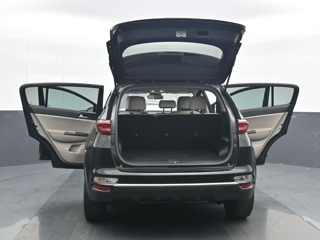 Used 2020 Kia Sportage LX image 25