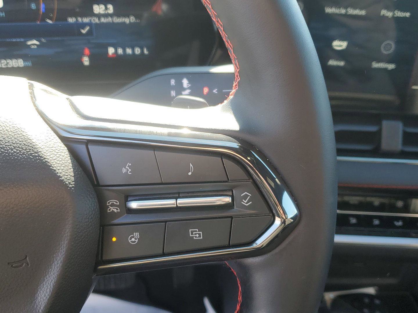 Used 2025 Chevrolet Equinox RS w/ Safety and Technology Package image 19