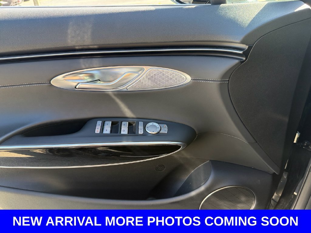 Used 2025 Genesis GV70 2.5T AWD/4WD image 35