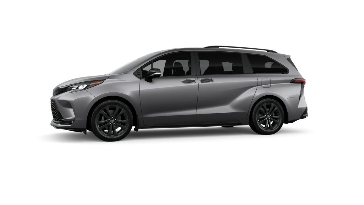 New 2026 Toyota Sienna XSE FWD image 3