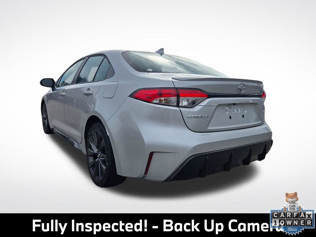 Used 2023 Toyota Corolla SE FWD image 5