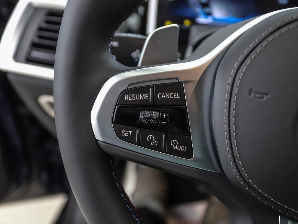 New 2026 BMW X7 M60i image 12