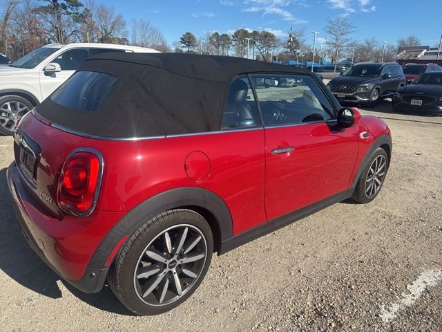 Used 2018 MINI Cooper Convertible image 10